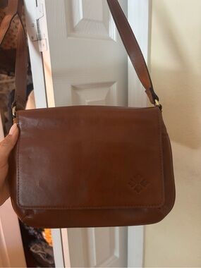 Patricia Nash — Samaria Crossbody - Vintage Distressed Leather